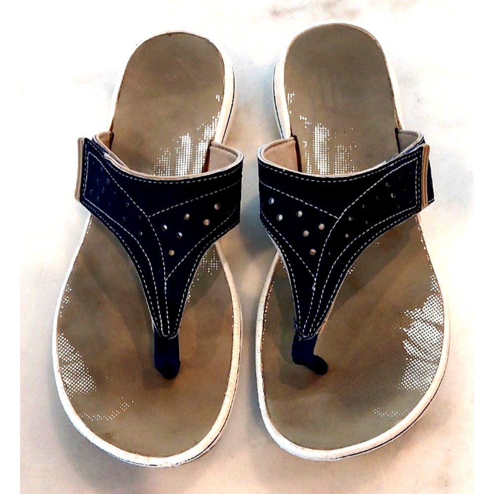 Clarks Brinkley Star Navy Thong Sandal - size 10 - Picture 2 of 5